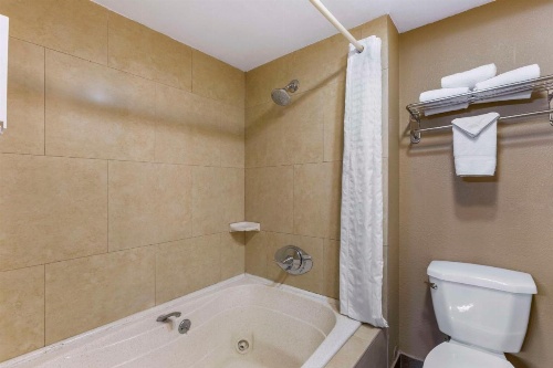 Best Western Royal Sun Inn & Suites image 2